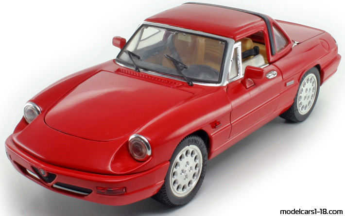 1990 - Alfa Romeo Spider Jouef Evolution 1/18 - Предна лява страна