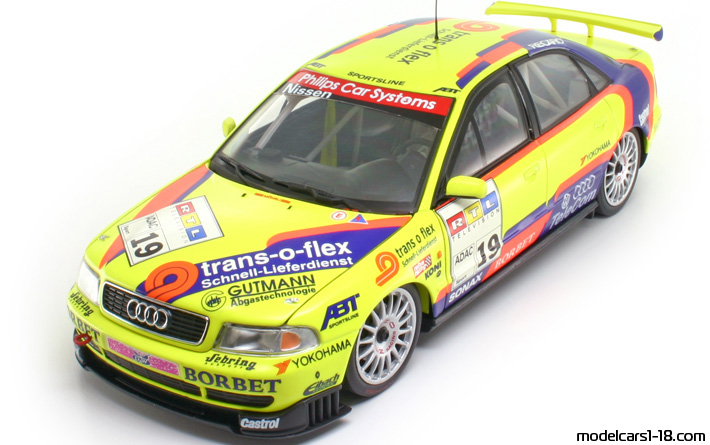 1997 - Audi A4 STW (B5) UT 1/18 - Предна лява страна