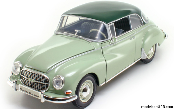 1958 - Auto Union DKW 1000 S Revell 1/18 - Vorne linke Seite