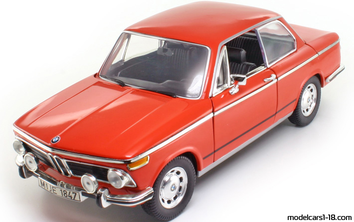 1971 - BMW 2002 tii Anson 1/18 - Предна лява страна