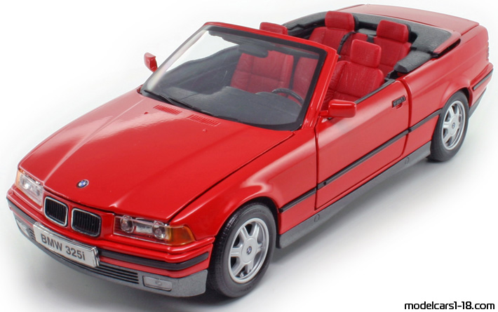 1993 - BMW 325i (E36) Maisto 1/18 - Предна лява страна