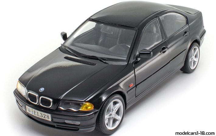 1998 - BMW 328i (E46) Welly 1/18 - Предна лява страна