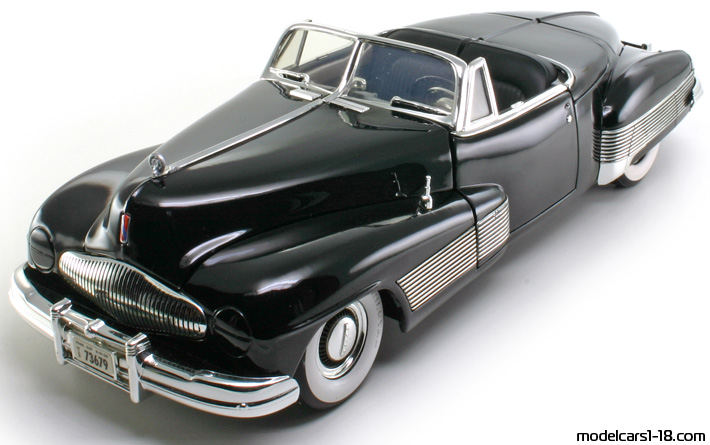 1938 - Buick Y-Job Concept ERTL 1/18 - Предна лява страна