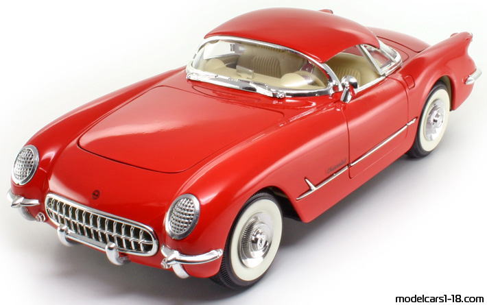 1954 - Chevrolet Corvette C1 Mira 1/18 - Front left side