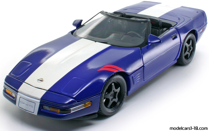 1996 - Chevrolet Corvette Grand Sport C4 Maisto 1/18 - Vorne linke Seite