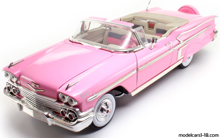 1958 - Chevrolet Impala Motor Max 1/18 - Front left side