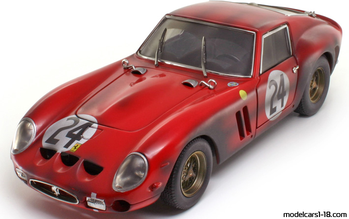 1963 - Ferrari 250 GTO Hot Wheels 1/18 - Front left side