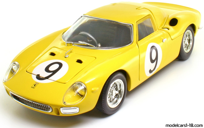 1964 - Ferrari 250 LM Hot Wheels 1/18 - Предна лява страна