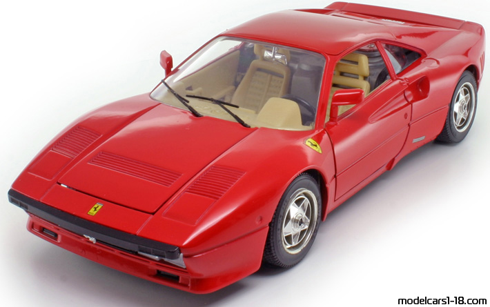 1984 - Ferrari 288 GTO Bburago 1/18 - Передняя левая сторона