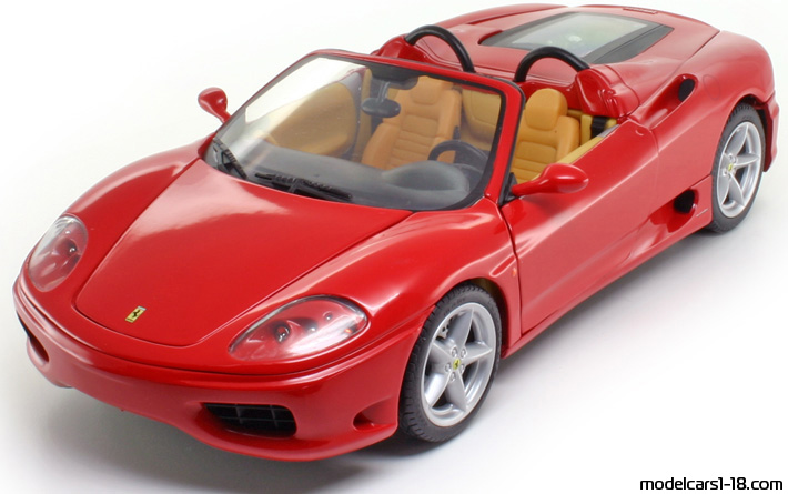 2000 - Ferrari 360 Spider Hot Wheels 1/18 - Предна лява страна