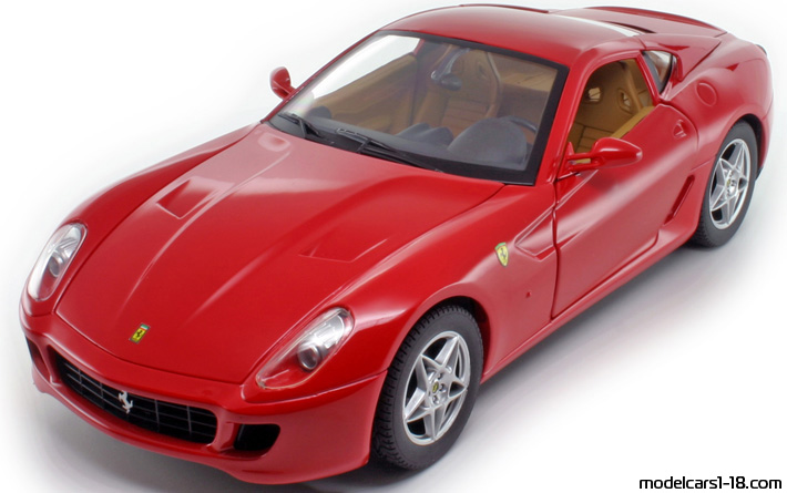 2006 - Ferrari 599 GTB Fiorano Hot Wheels 1/18 - Front left side