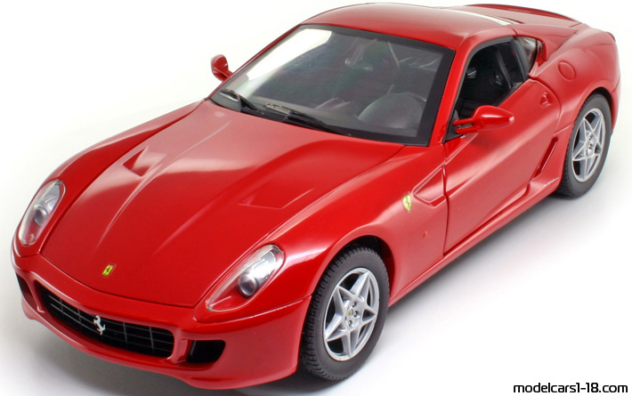 2006 - Ferrari 599 GTB Fiorano Hot Wheels 1/18 - Передняя левая сторона