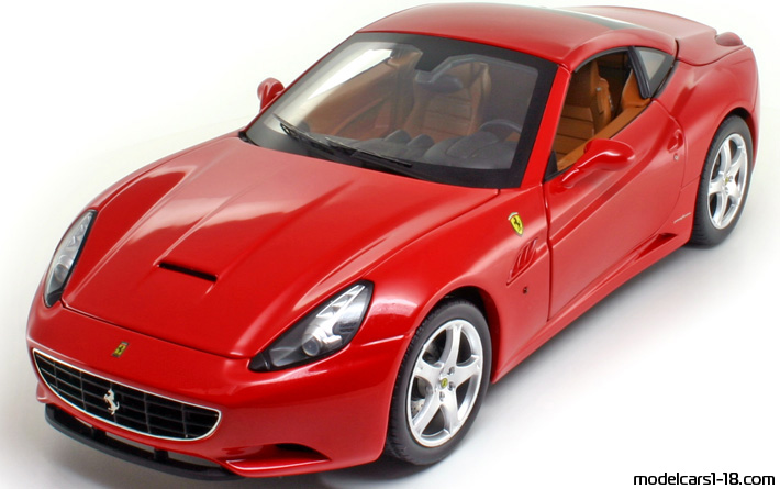 2008 - Ferrari California Elite 1/18 - Передняя левая сторона