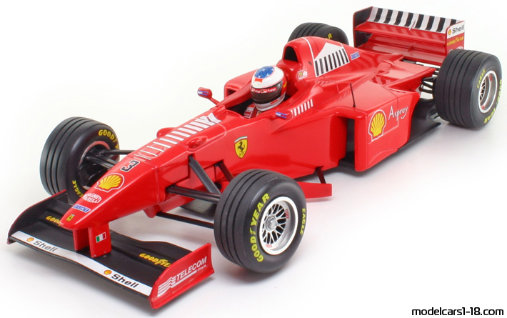 1998 - Ferrari F300 Launch Version (F310 B) Minichamps 1/18 - Front left side