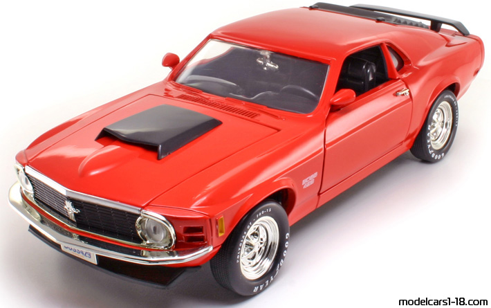 1970 - Ford Mustang Boss 429 ERTL 1/18 - Vorne linke Seite