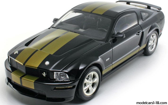 2006 - Ford Mustang Shelby GT-H Shelby Collectibles 1/18 - Предна лява страна
