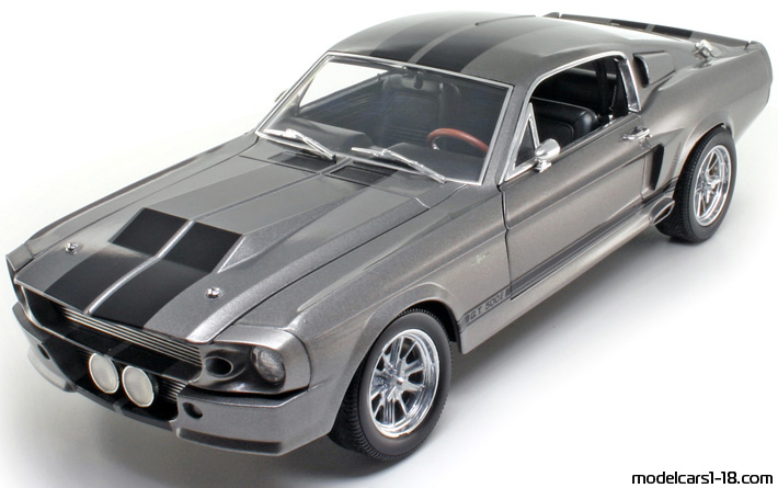1967 - Ford Mustang Shelby GT500 Eleanor Shelby Collectibles 1/18 - Vorne linke Seite