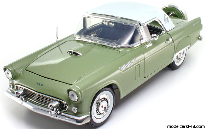 1956 - Ford Thunderbird Motor Max 1/18 - Передняя левая сторона