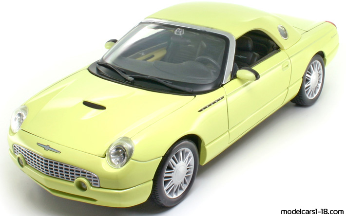 2002 - Ford Thunderbird Maisto 1/18 - Vorne linke Seite