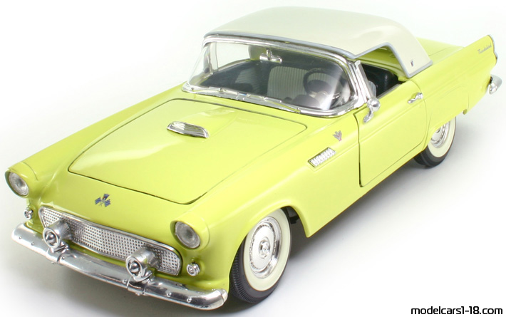 1955 - Ford Thunderbird Road Tough 1/18 - Предна лява страна