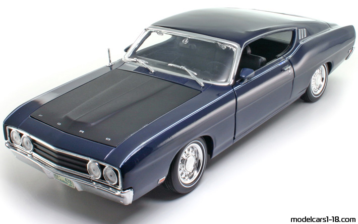 1969 - Ford Torino Talladega Maisto 1/18 - Предна лява страна