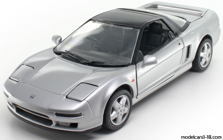 1990 - Honda NSX Kyosho 1/18 - Передняя левая сторона