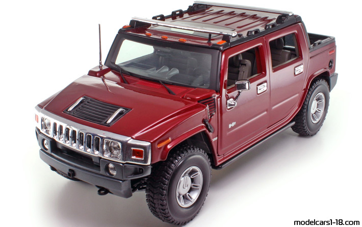 2002 - Hummer H2 Maisto 1/18 - Предна лява страна