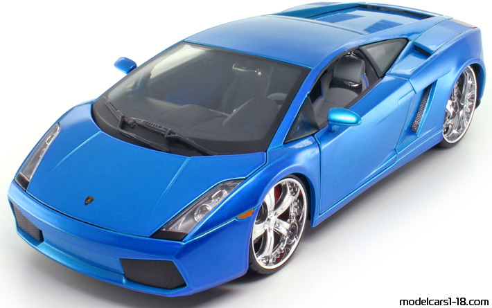 2001 - Lamborghini Gallardo Maisto 1/18 - Front left side