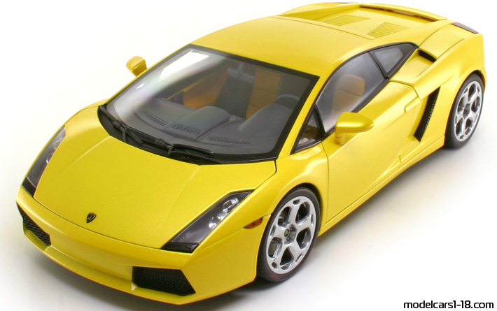 2003 - Lamborghini Gallardo AutoArt 1/18 - Предна лява страна