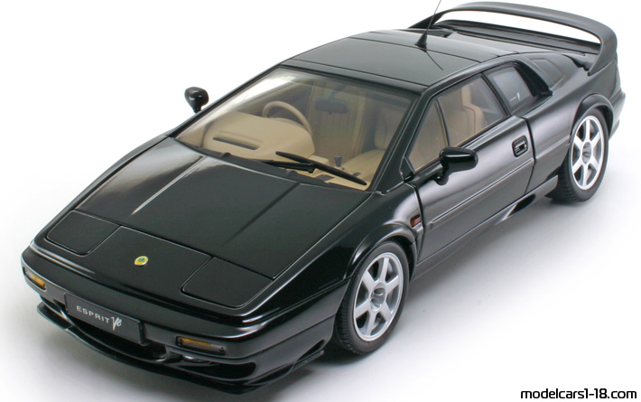 1993 - Lotus Esprit V8 AutoArt 1/18 - Vorne linke Seite