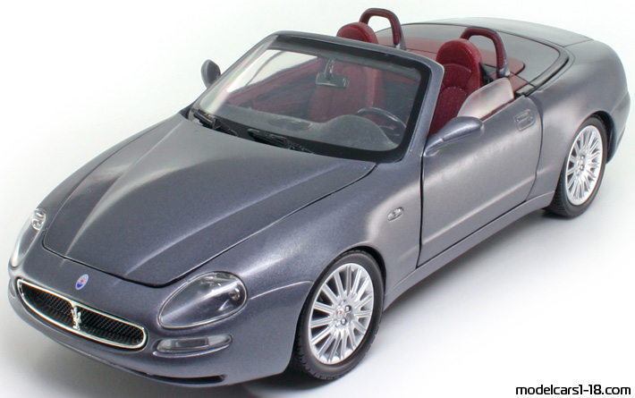 2002 - Maserati GT Spyder Bburago 1/18 - Предна лява страна