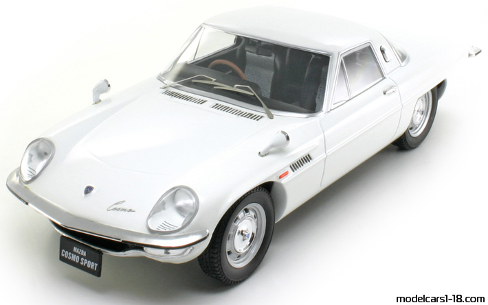 1967 - Mazda Cosmo Sport Triple9 Collection 1/18 - Передняя левая сторона