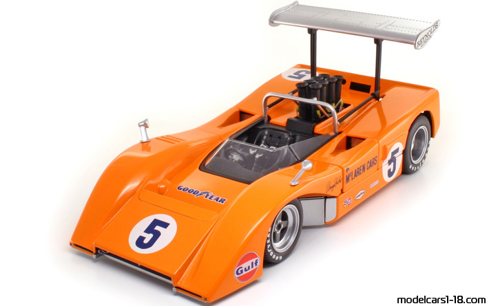 1969 - McLaren M8B High Wing GMP 1/18 - Front left side