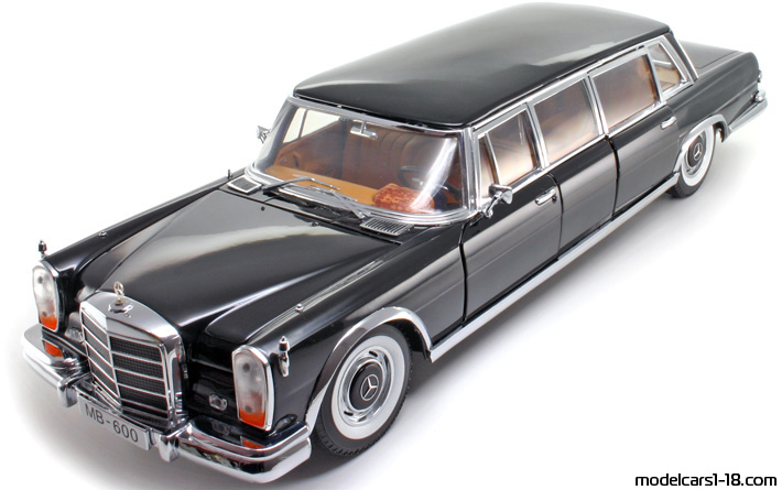 1966 - Mercedes 600 Pullman (W100) Sun Star 1/18 - Front left side