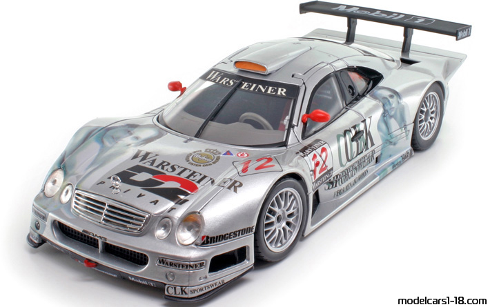 1998 - Mercedes CLK GTR Maisto 1/18 - Vorne linke Seite