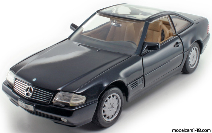 1997 - Mercedes SL 500 (R129) Revell 1/18 - Предна лява страна