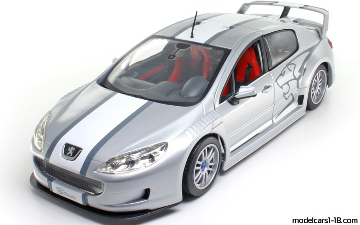 2004 - Peugeot 407 Silhouette Motor Max 1/18 - Vorne linke Seite