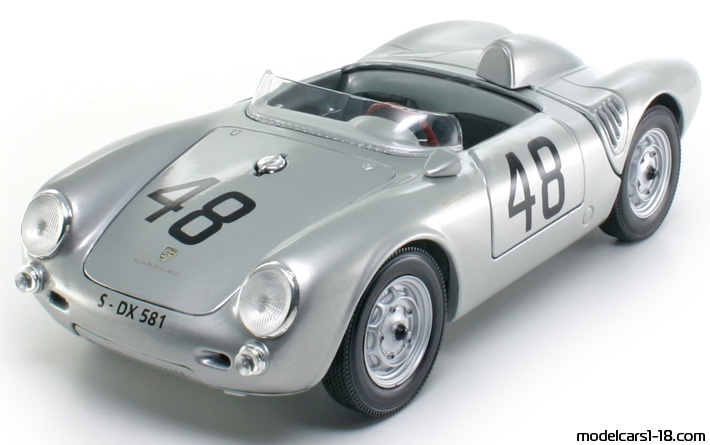 1958 - Porsche 550 A Spyder Maisto 1/18 - Vorne linke Seite