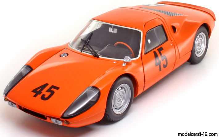 1964 - Porsche 904 Carrera GTS Minichamps 1/18 - Предна лява страна