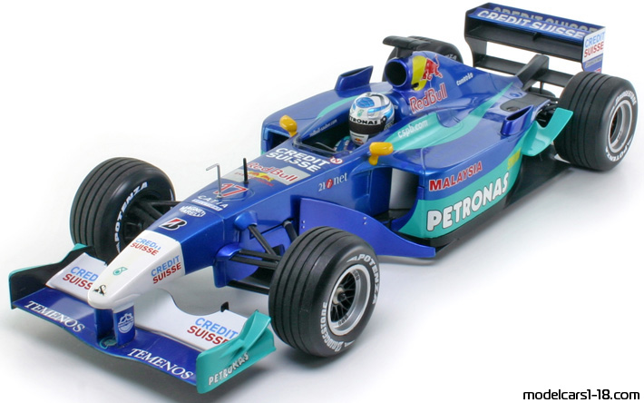 2001 - Sauber Petronas C20 Minichamps 1/18 - Предна лява страна