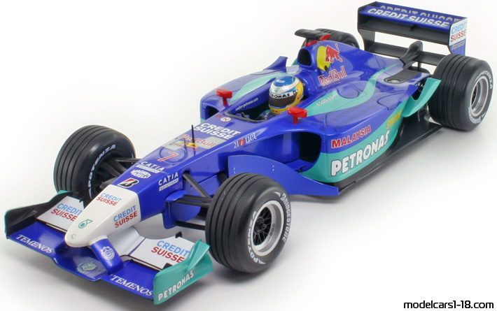 2002 - Sauber Petronas C21 Minichamps 1/18 - Предна лява страна