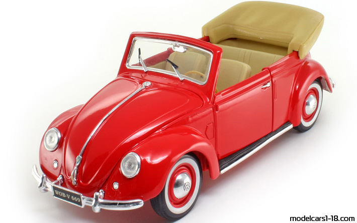 1951 - Volkswagen Beetle (Kaefer) Maisto 1/18 - Front left side