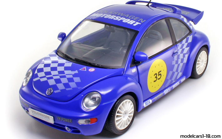 1999 - Volkswagen New Beetle Motorsport Solido 1/18 - Предна лява страна