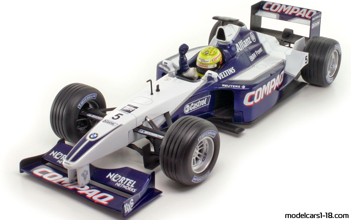 2001 - Williams BMW FW23 Hot Wheels 1/18 - Front left side