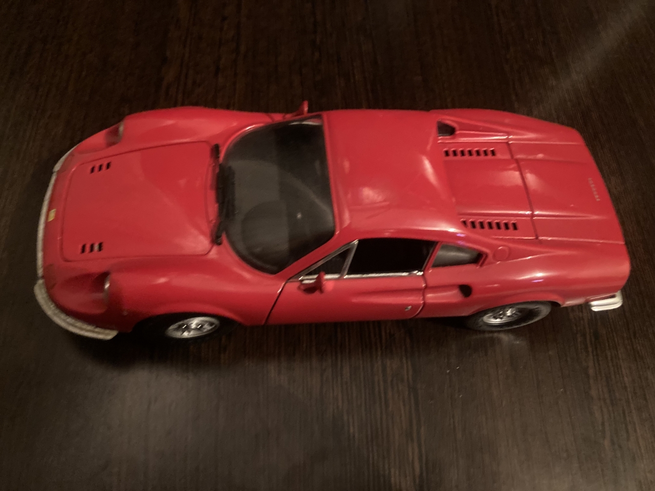Ferrari 246 GT Dino (coupe) 1967 Anson 1/18