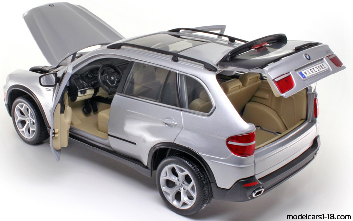 BMW X5 E70 Silver SUV 2006-2013 1/43 Bburago Model Car with or without Individ 