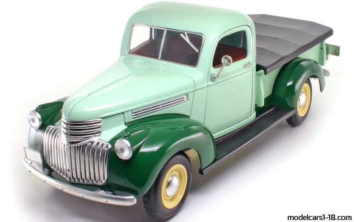 Chevrolet Pick Up Truck (pickup) 1946 Solido 1/19 - Details