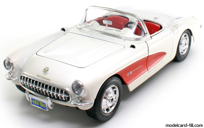 Chevrolet Corvette C1 (cabrio) 1957 Bburago 1/18 - Details