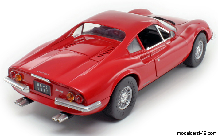 Ferrari 246 GT Dino (coupe) 1967 Anson 1/18 - Details