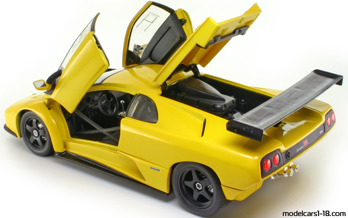 2001 - Lamborghini Diablo GTR coupe Hot Wheels 1/18 - Details